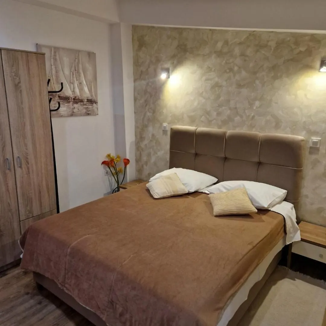 לינה וארוחת בוקר ספליט The Garden Rooms & Suites