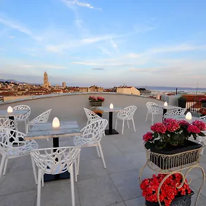Bajamonti 5 Luxury Bed & Breakfast